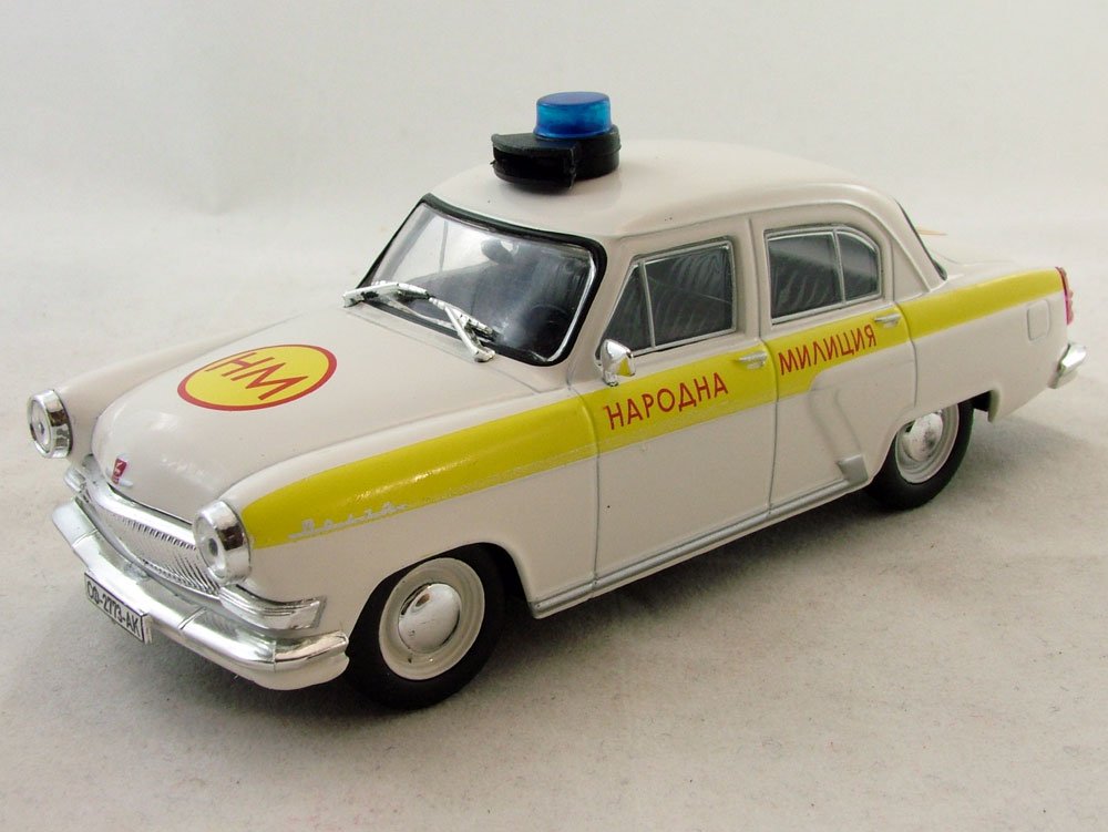 1:43 Горький 21  Полиция Болгарии, Полицейские Машины Мира 37, белый - PCW037
