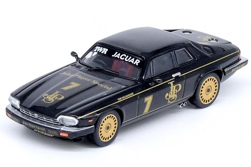 1:64 JAGUAR XJ-S #7 John Player Special Winner Macau Guia Race (1964), black/gold - IN64-XJS-MGP22JPS