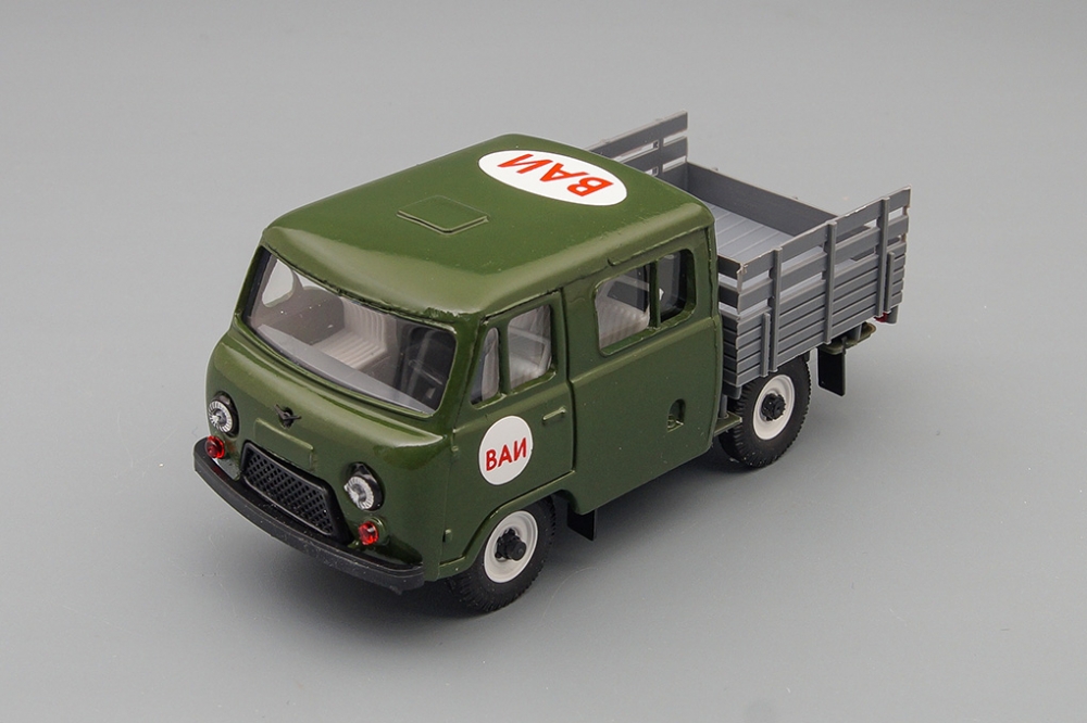 1:43 УАЗ 39094 (металл) ВАИ - 15952-08