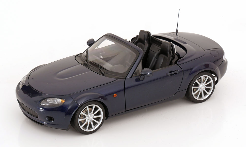 1:18 MAZDA MX-5 3 Generation (2006), dark blue - 7000ME0082BU-X1