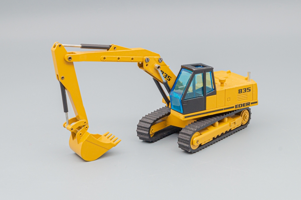 Экскаватор EDER 835, yellow / black - LOT00862