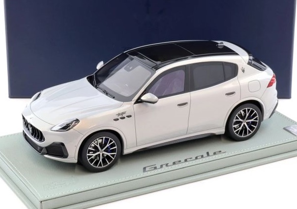 1:18 Maserati Grecale Trofeo (light grey) - 920031349