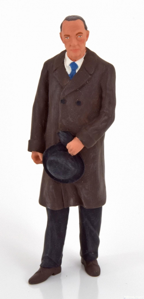 1:18 FIGUR Bundeskanzler, Konrad Adenauer - AE180099