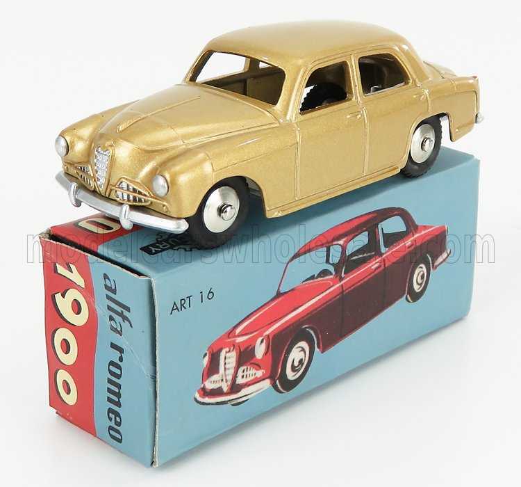 1:48 ALFA ROMEO 1900 (1950), Gold - MERATCOLL032