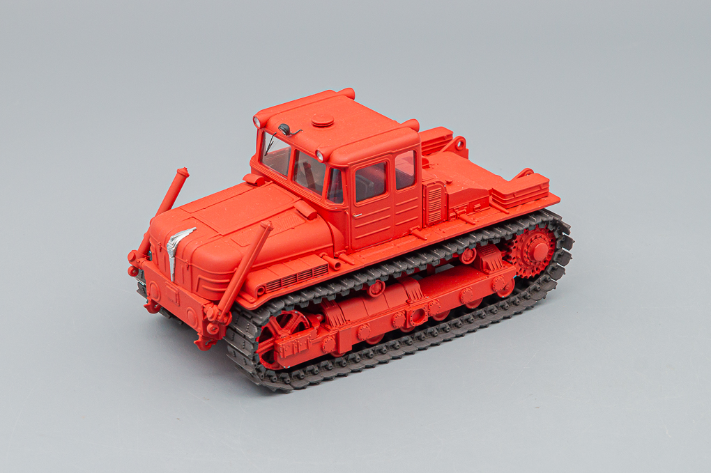 1:43 ДЭТ-250, красный - LOT00043