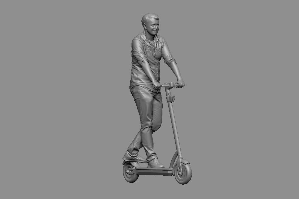 1:43 Фигурка Парень на самокате. (под покраску) - К-124р