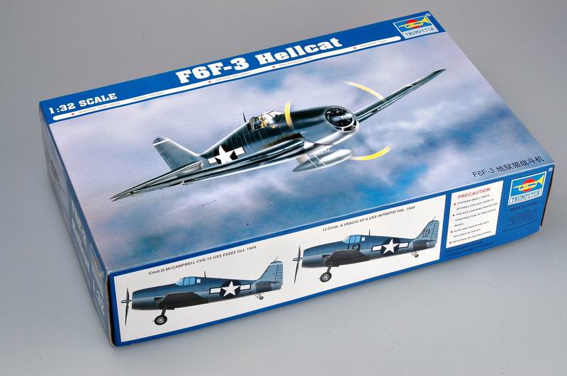 1:32 Сборная модель Американский палубный истребитель Grumman F6F-3 Hellcat - 02256