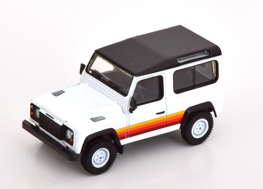 1:64 LAND ROVER Defender 90, white black - MGT00378-L