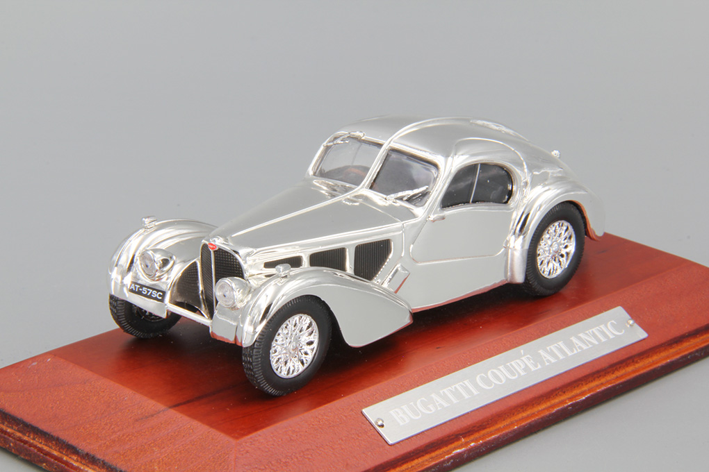 1:43 BUGATTI Coupe Atlantic (1938), chrome - 7687101