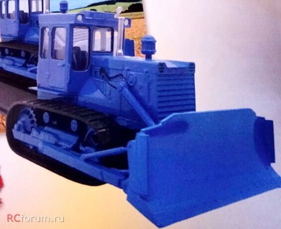 1:43 Т-130, Тракторы 136, синий - TRC136