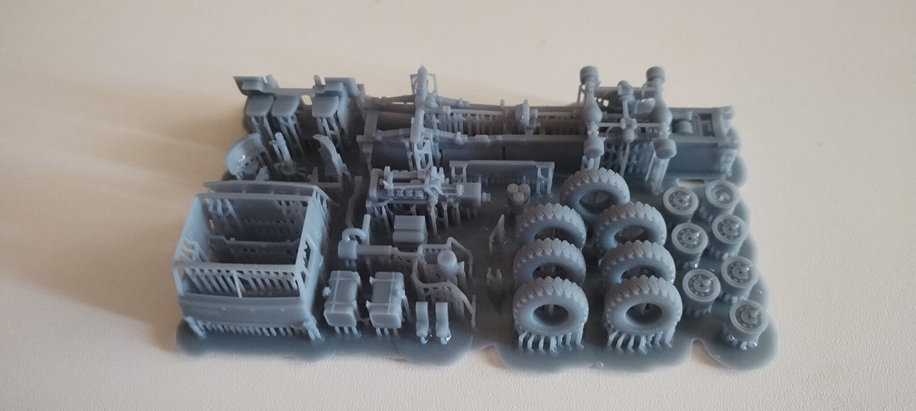 1:87 Сборная модель КАМАЗ 4310 шасси - am870388