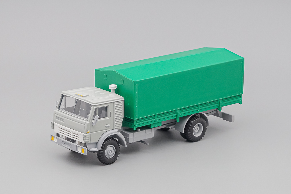 1:43 Камский 5325 бортовой с тентом, серый / зеленый - ELK-1096