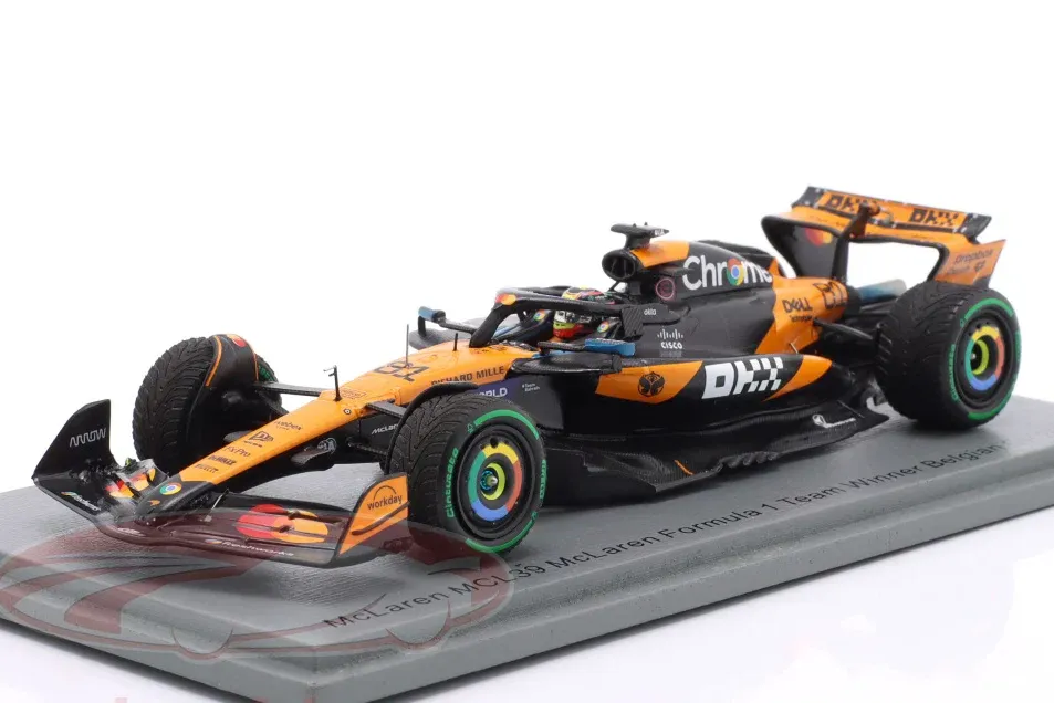 1:43 McLAREN MCL39 #81 Winner Belgian GP Formula 1 Oscar Piastri (2025) - S9641