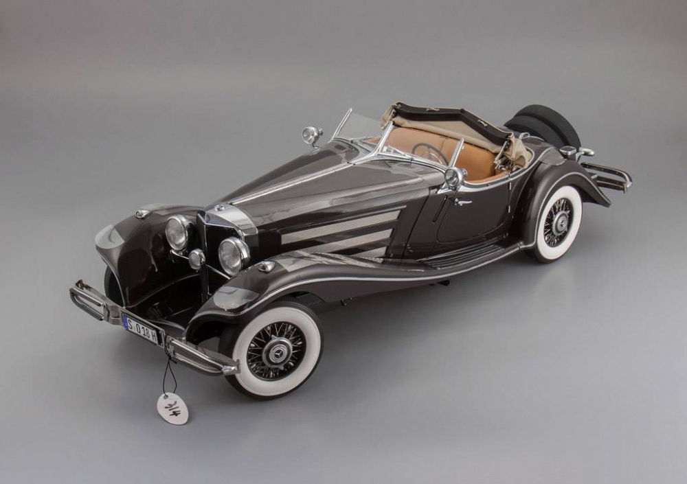 1:12 Mercedes-Benz 500K Special Roadster (brown) - S018H