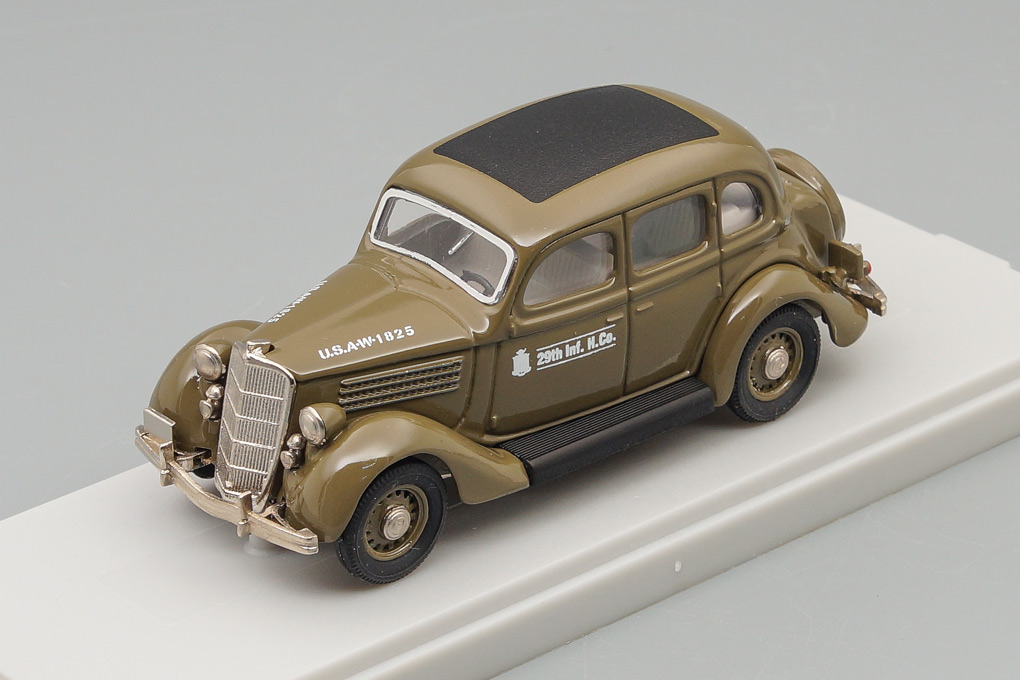 1:43 FORD Touring Sedan US Army (1935), khaki - REX4801