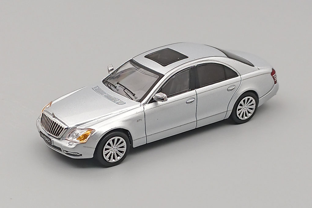 1:64 MAYBACH 57S W240 (2010), silver - LL-023-094