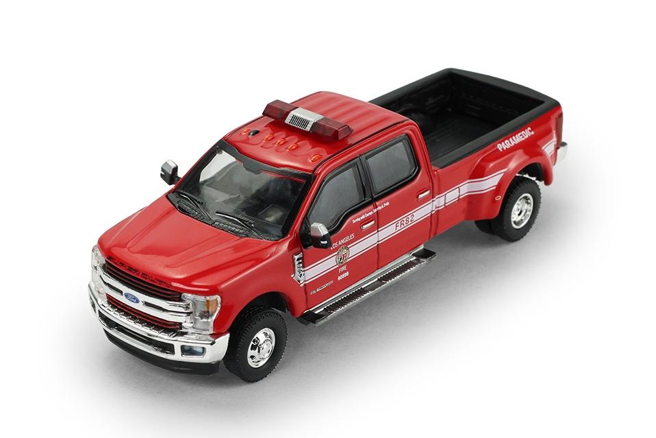 1:64 FORD F-350 Los Angeles Fire Department *Fire & Rescue Series 5* (2018), red - 67070F