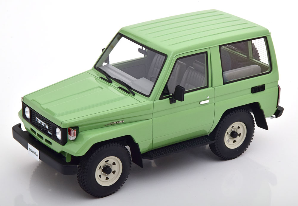 1:18 TOYOTA Land Cruiser BJ70 (1984-1989), hellgrün - CML067-2