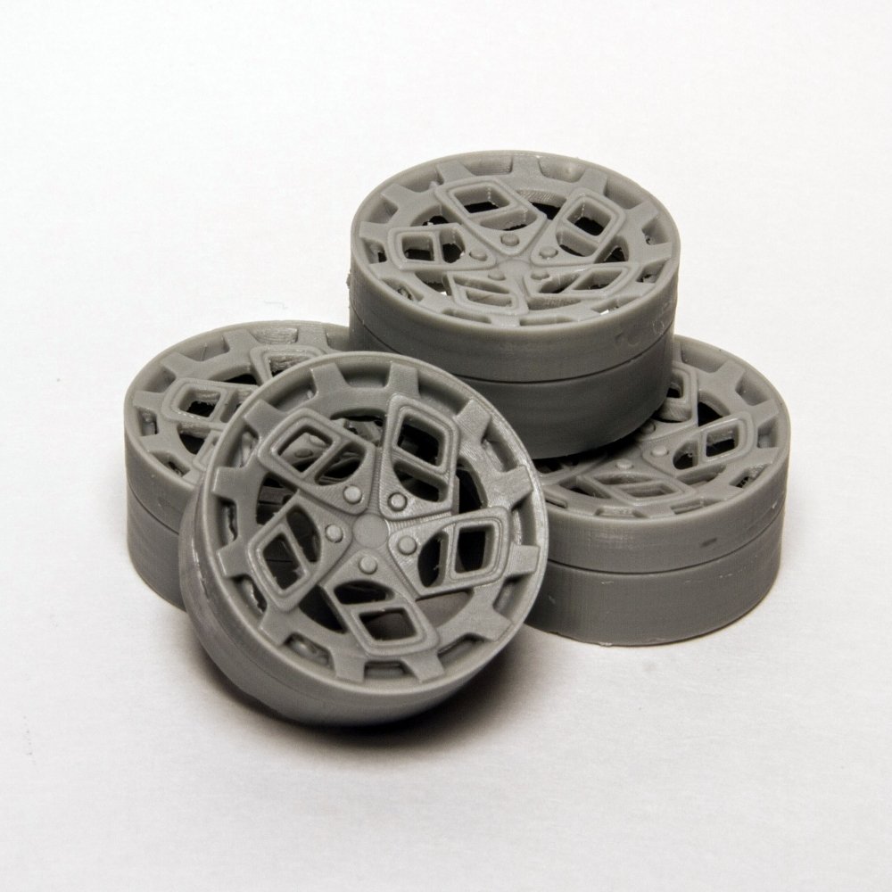 1:24 Комплект дисков Radi8 R8CM9 18 дюймов - FUGU-024