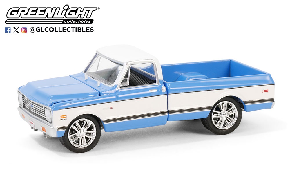 1:64 CHEVROLET C10 Super Cheyenne Custom Pickup (Palm Beach 2023) (1971), Blue - 37310E