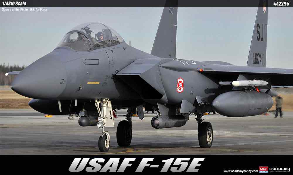 1:48 Сборная модель Самолет F-15E - 12295