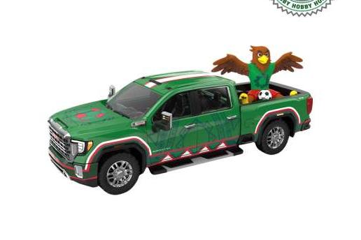 1:64 GMC Sierra 3500 HD *International Soccer Celebration 2026* Mexico Tribute with Eagle Figurine (2022), green - 30589