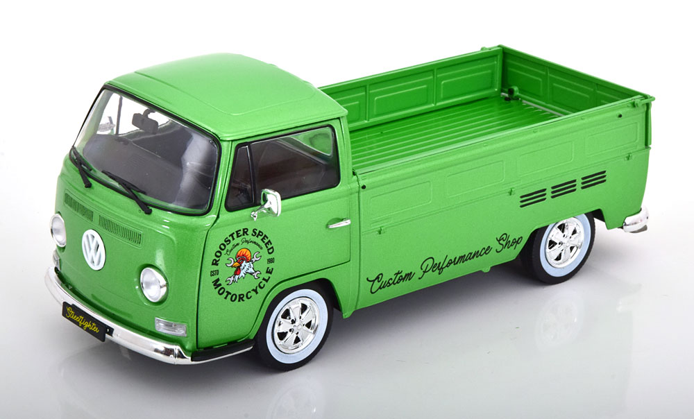 1:18 VOLKSWAGEN T2 Pritsche Custom Version (1968), greenmetallic - S1809401