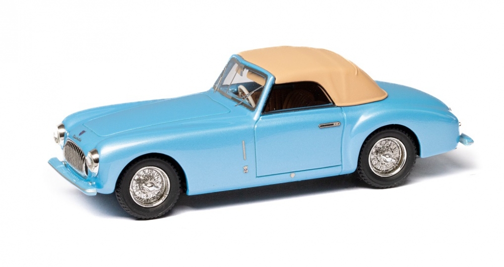 1:43 CISITALIA 202 SC Cabriolet by Stabilimenti Farina Closed 1947, blue - EMEU43076B