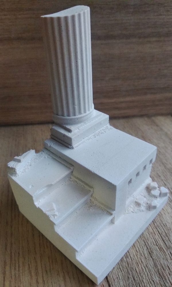 1:35 Фрагмент террасы с колонной и лестницей (не окрашен) - П18