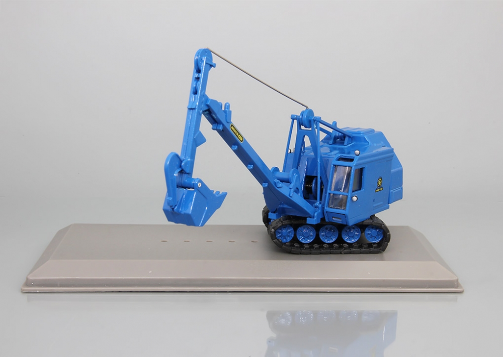 1:72 Экскаватор Menck M90 - G110H045