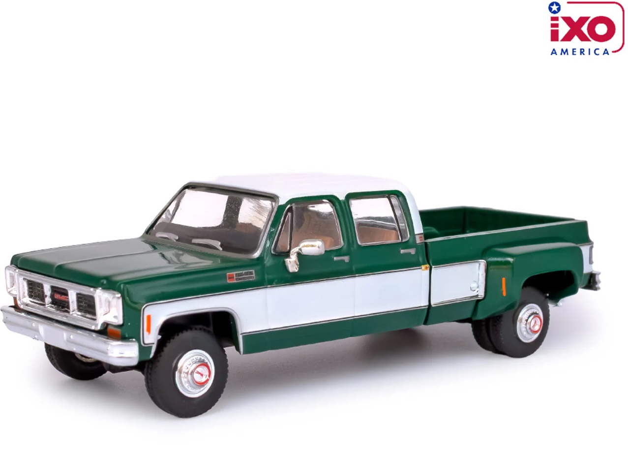 1:64 GMC Sierra Grande 3500 Crew Cab Dually (1973), green/white - IA64006