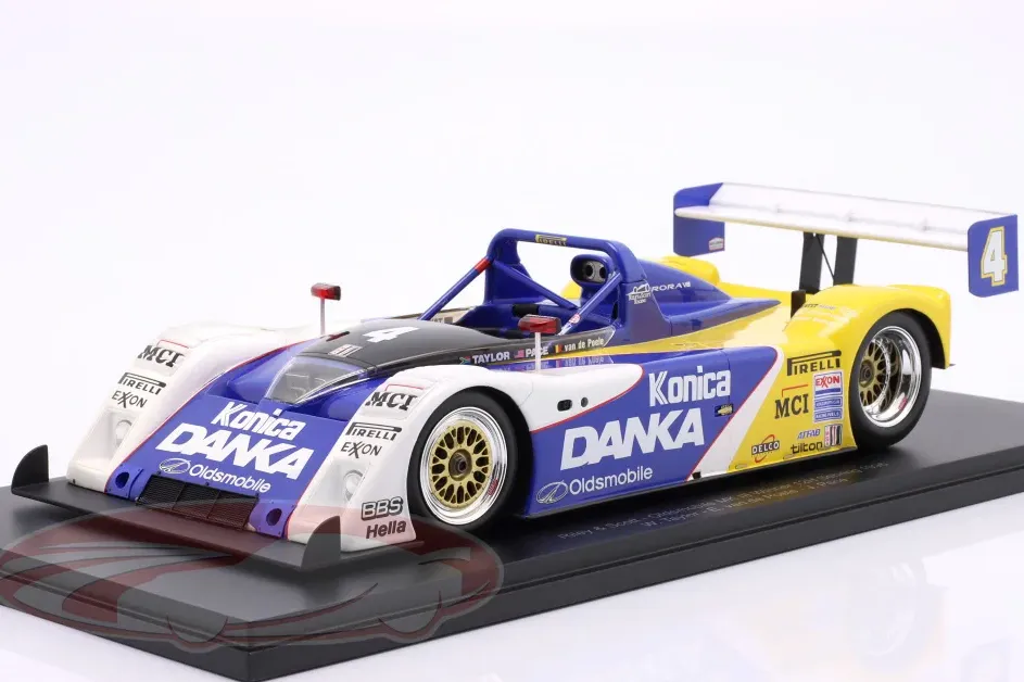 1:18 Riley & Scott Oldsmobile MK III #4 Doyle Racing Winner 12h Sebring IMSA Wayne Taylor, Eric van de Poele, Jim Pace (1996) - 18SE96
