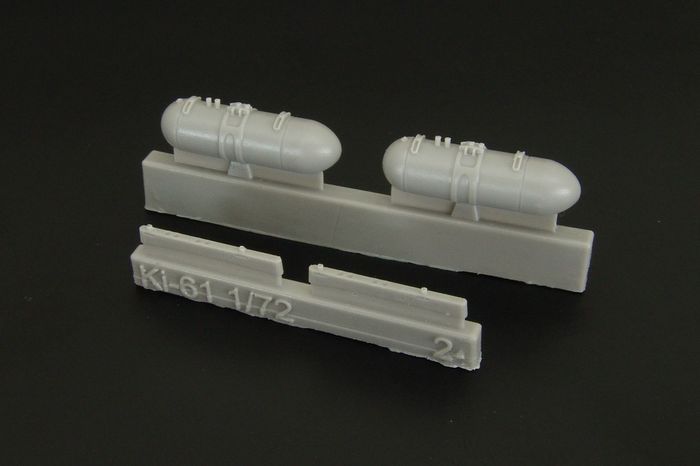 1:72 Набор дополнений для Ki-61 Id Hien Wing Racks & Drop Tanks - BRL72153