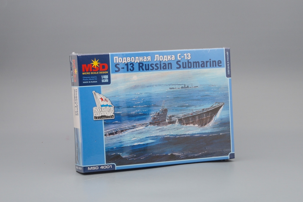 1:400 Сборная модель Подводная лодка С-13 - 4001