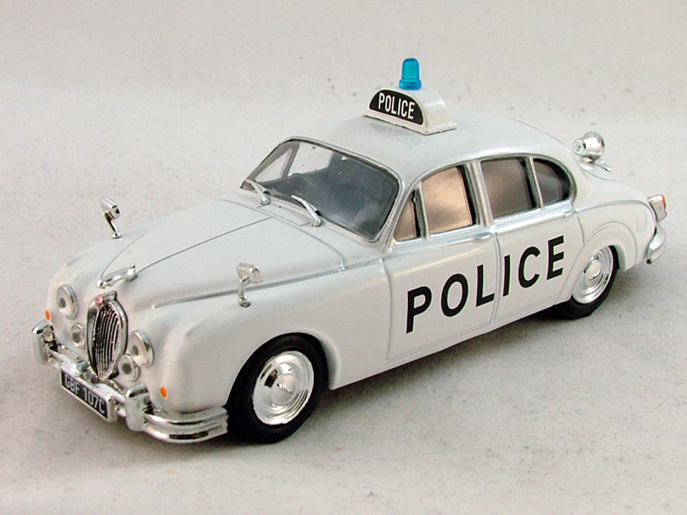 1:43 JAGUAR Mk II (1959) Полиция Великобритании, Полицейские Машины Мира 3, белый - PCW003