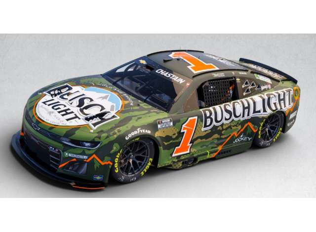 1:64 Chevrolet #1 Ross Chastain *Busch Light Camo* green/orange/white 2025 - CX12561BLMRZ