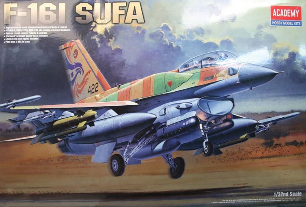 1:32 Сборная модель Самолет F-16 I SUFA - 12105