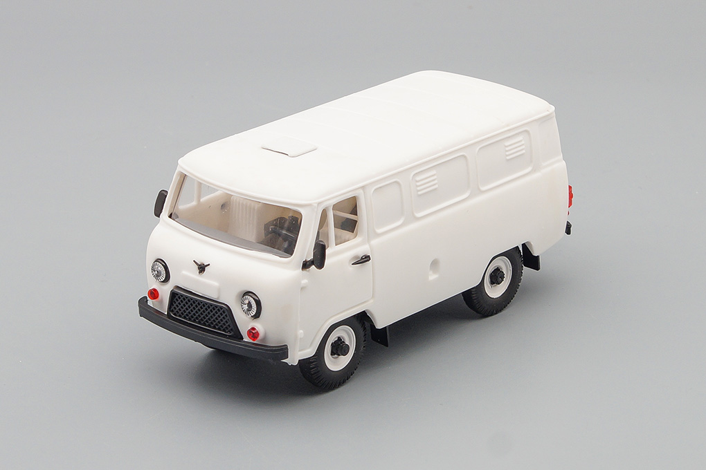 1:43 УАЗ 3741 (пластик), белый - 15850-09