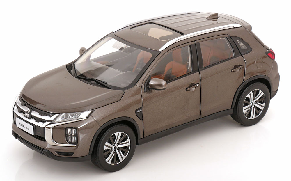 1:18 MITSUBISHI ASX (2020), grey-brown metallic - 106037