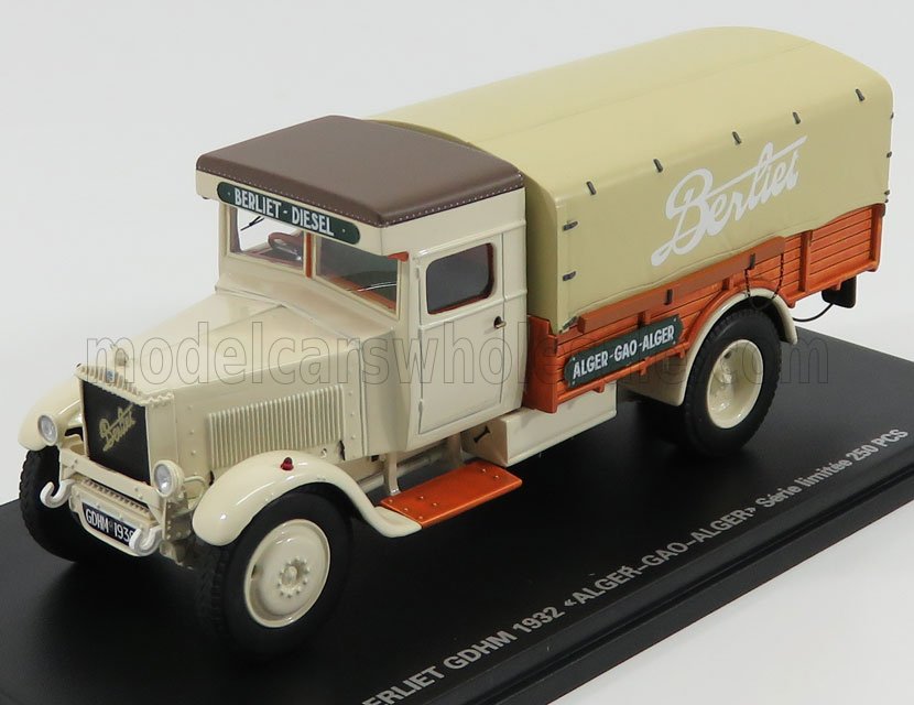 1:43 BERLIET Gdhm бортовой грузовик с тентом Экспедиция Алжир – Гао – Алжир (1932), бежевый - PE907