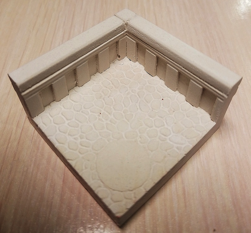 1:35 Угловой элемент парапета (не окрашен) - П15