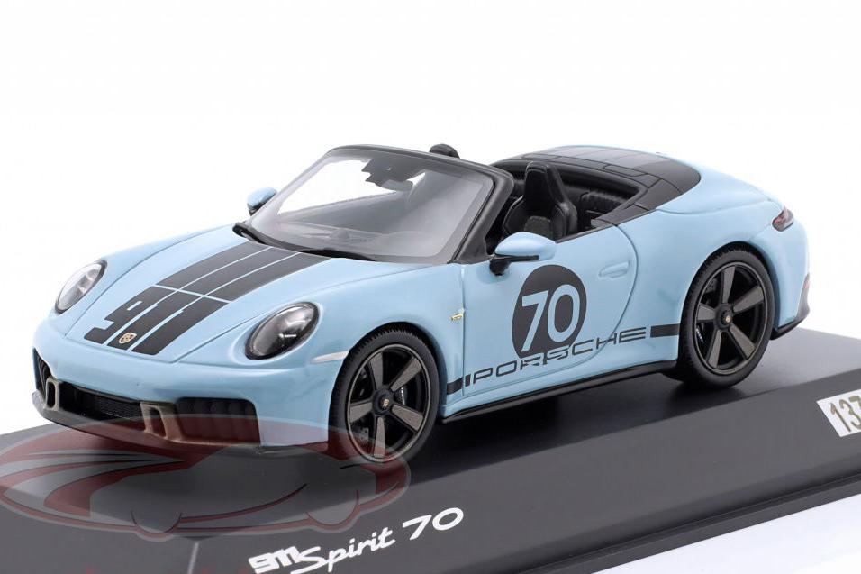 1:43 PORSCHE 911 (992.2) Cabriolet Spirit 70 (2025), Meissen blue - WAP0200550SGTS