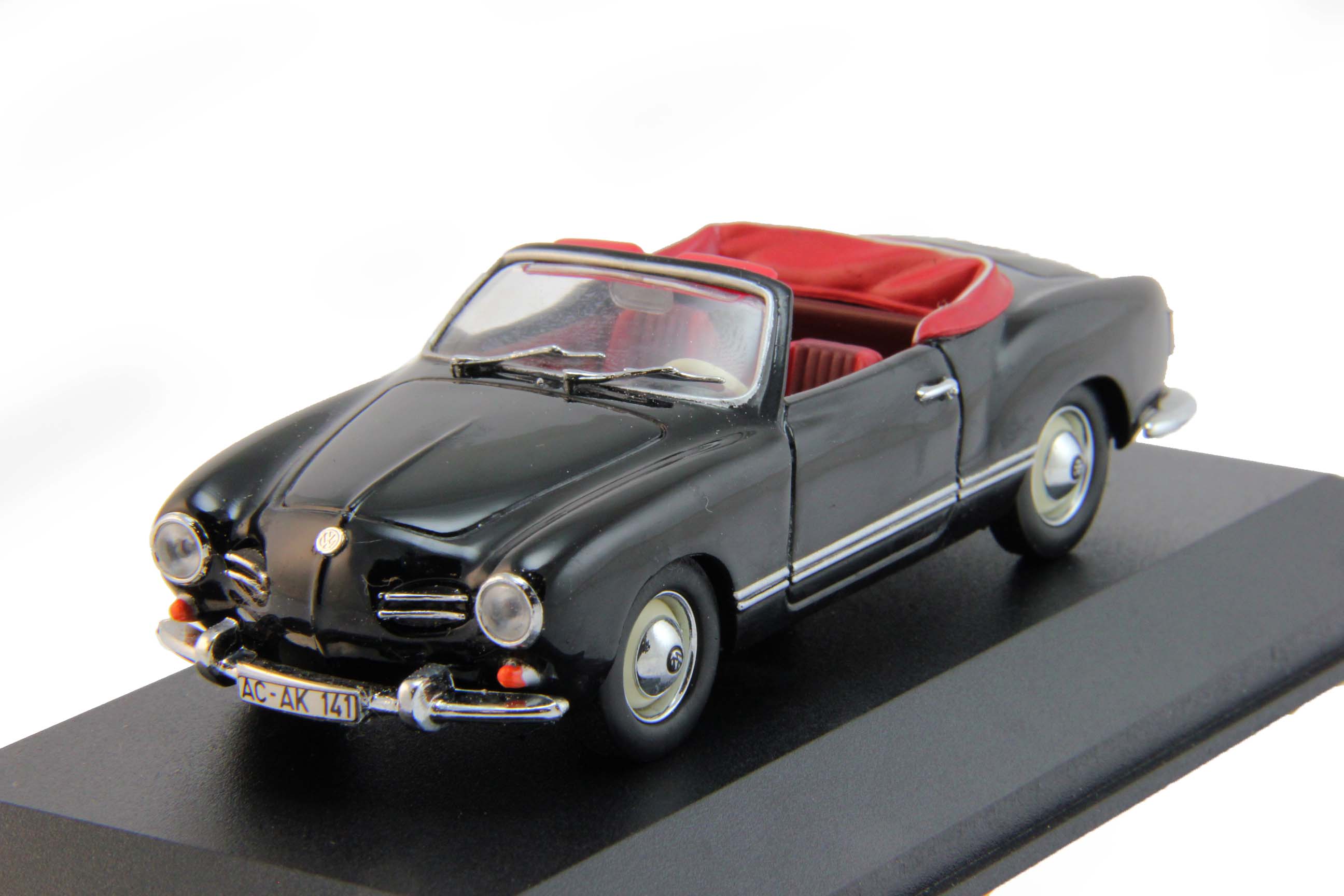 1:43 VOLKSWAGEN Karmann Ghia Cabriolet, black - MIN5030