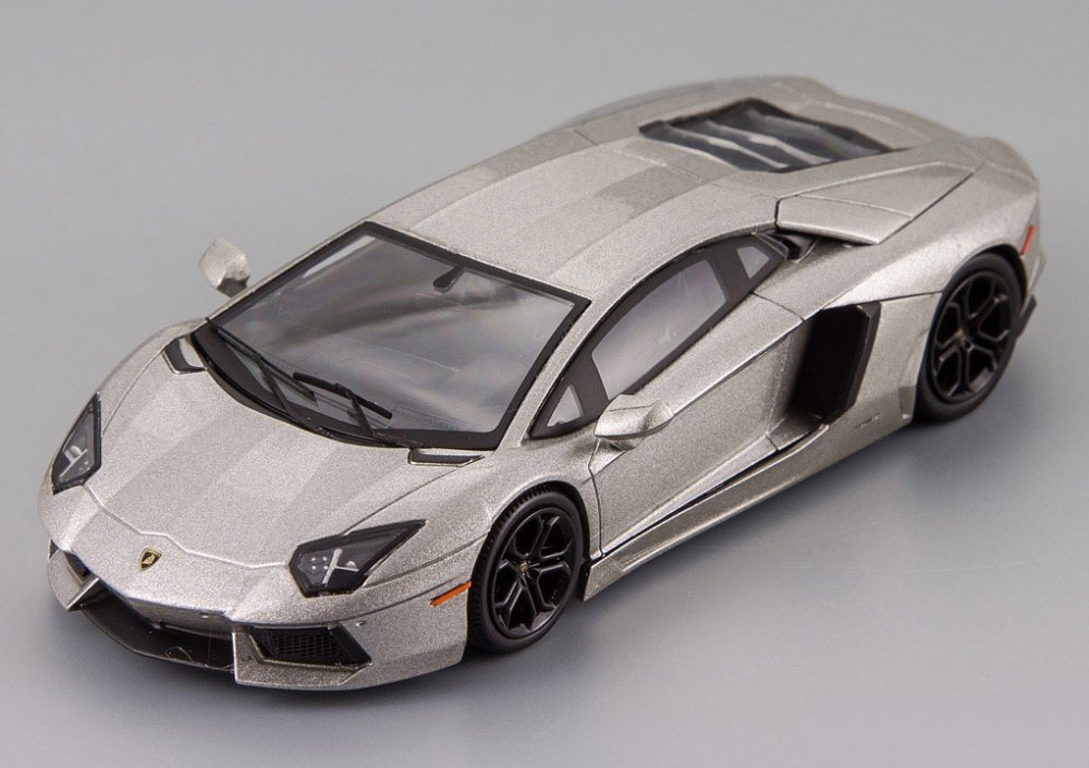 1:43 LAMBORGHINI Aventador from the movie DarkKnight Rises,  greymetallic - BCK06
