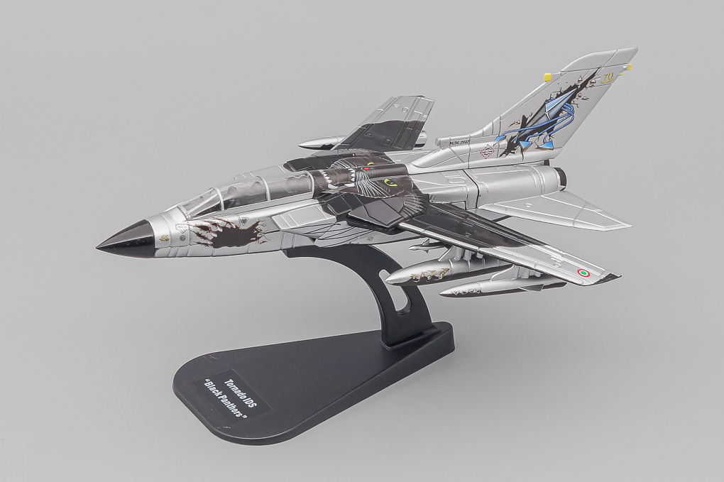 1:100 Самолет Panavia Tornado IDS - 48108