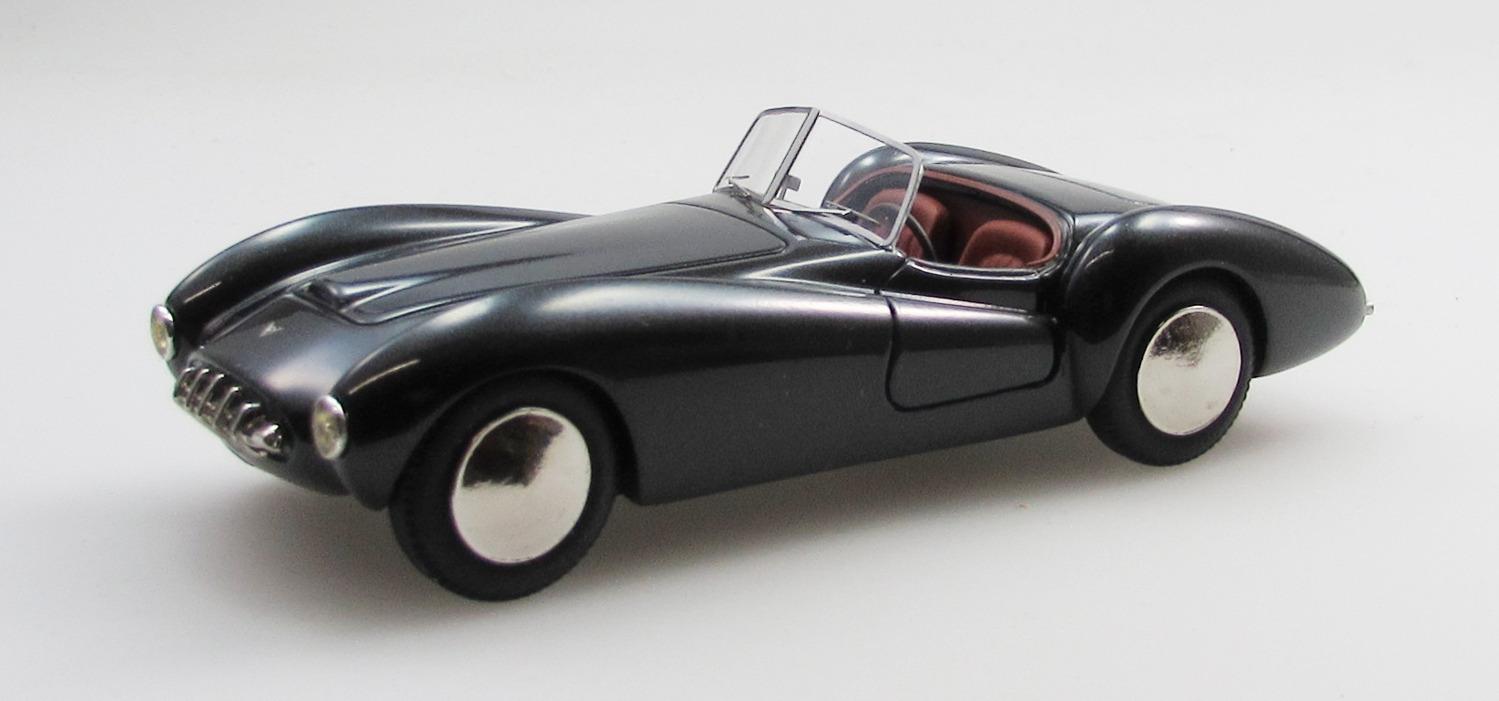 1:43 Victress S-1 roadster (1953), black - EMUS43025C