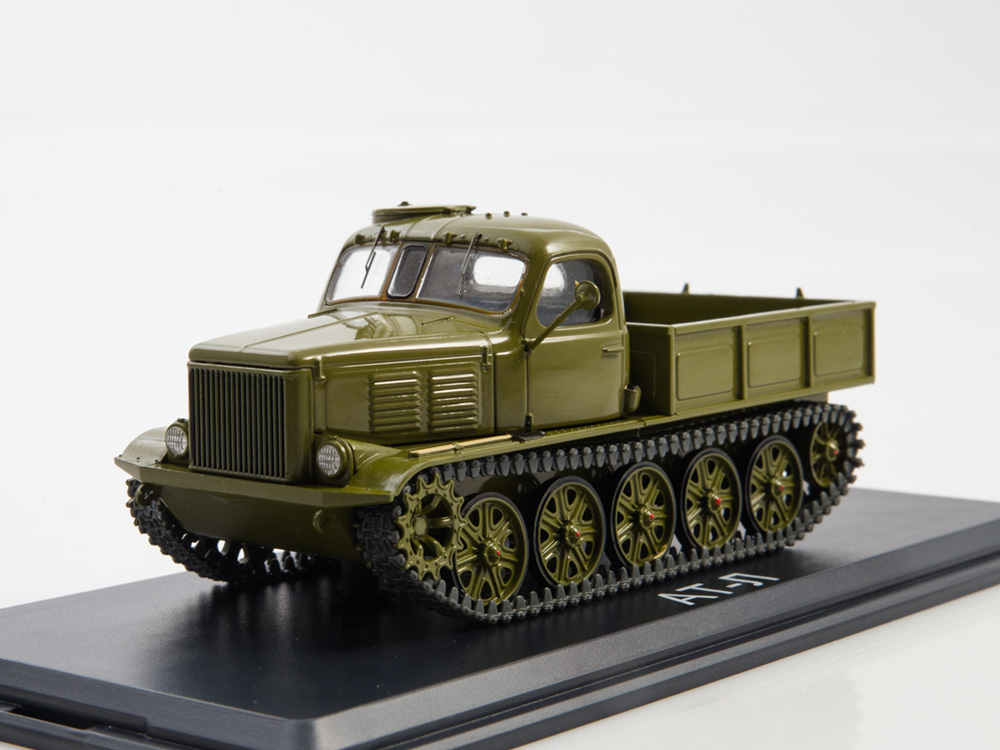 1:43 Артиллерийский тягач АТ-Л, хаки - SSM3038