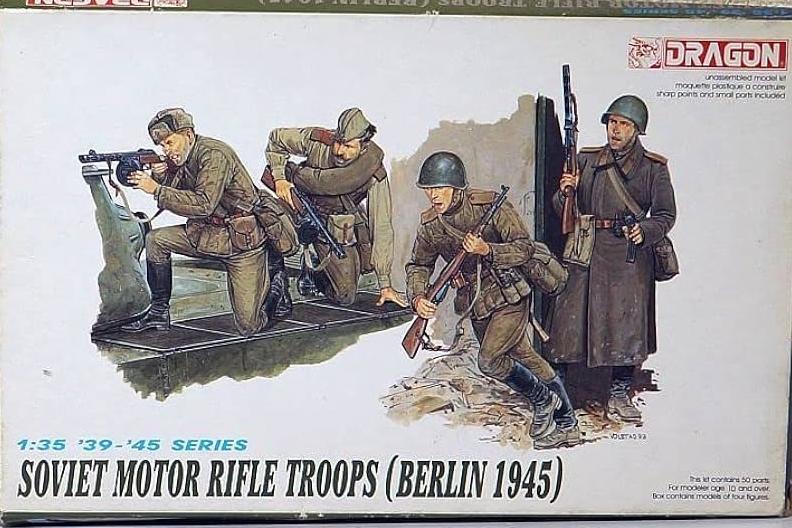 1:35 Сборная модель Советская пехота (Берлин 1945) - 6019-X1