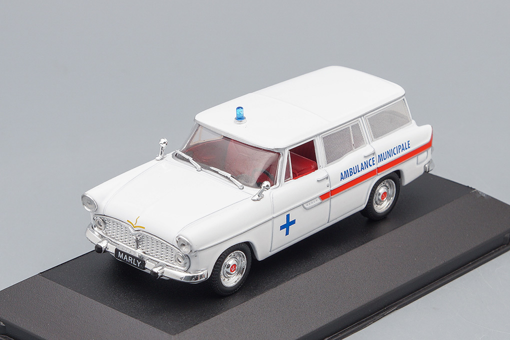 1:43 SIMCA Marly 'Ambulance Municipale', white - 7495010