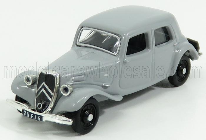 1:87 CITROEN Traction Avant 11a (1937), Light Grey - 153027